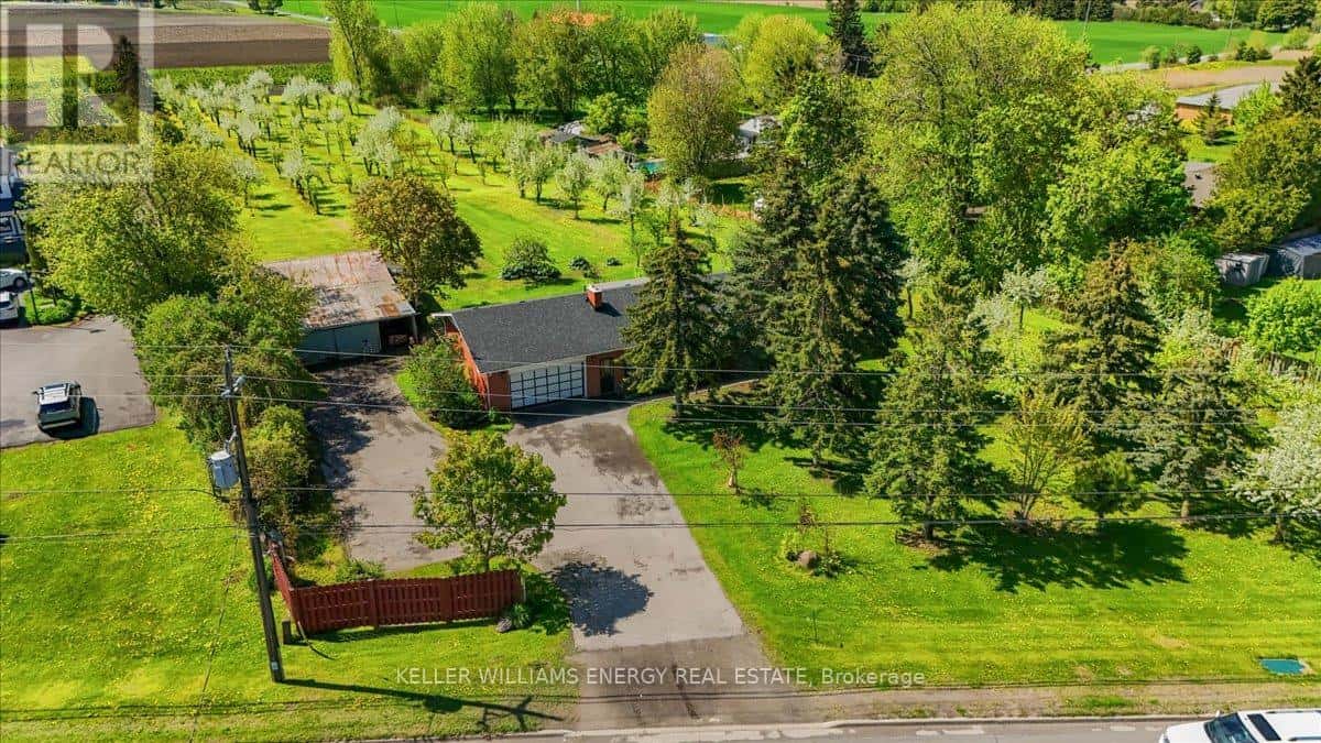 2263 HWY 2 HIGHWAY — Clarington, Ontario - Photo 4 of 47