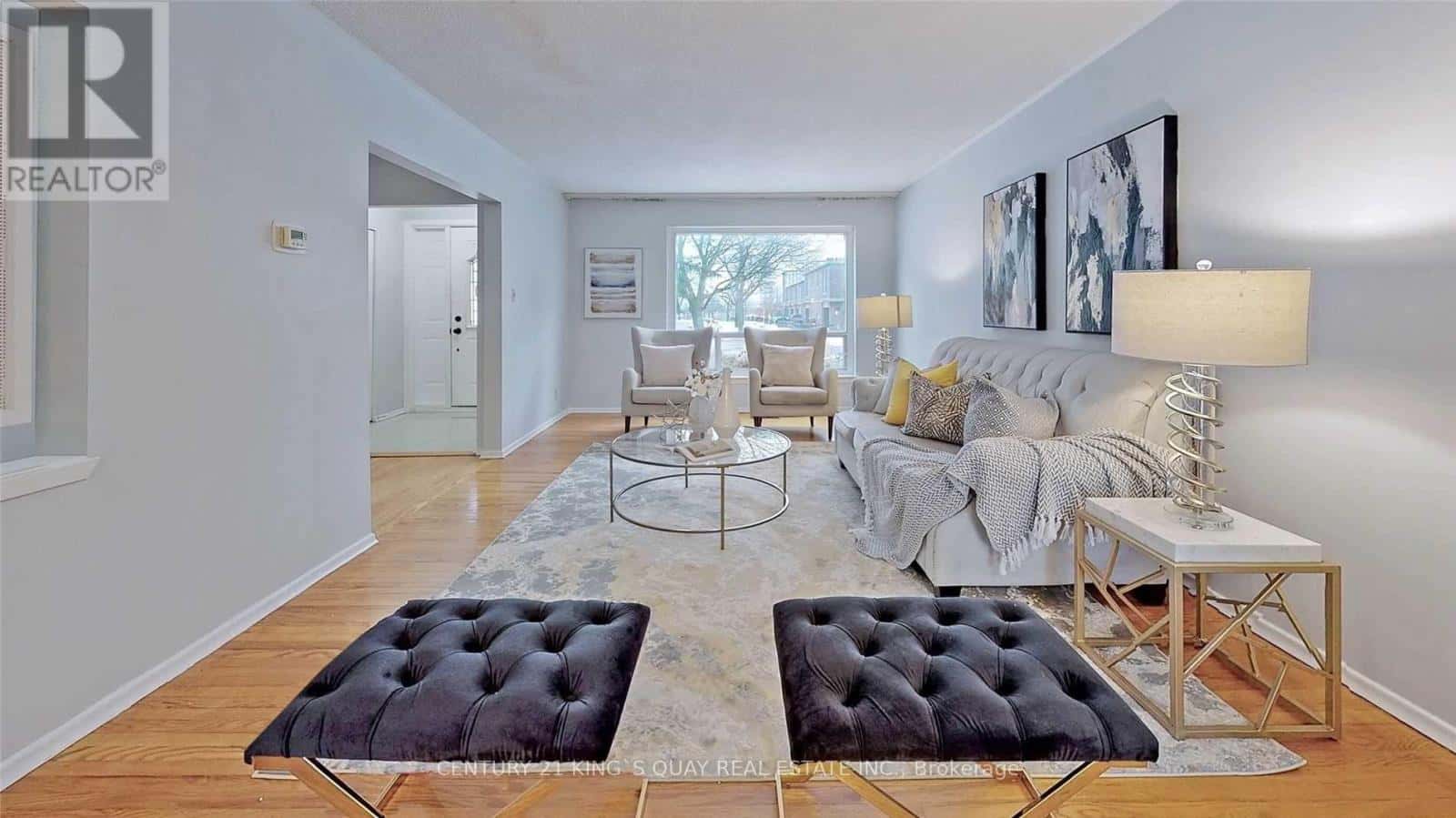 16 KINGSLAKE ROAD — Toronto (Don Valley Village), Ontario - Photo 4 of 18