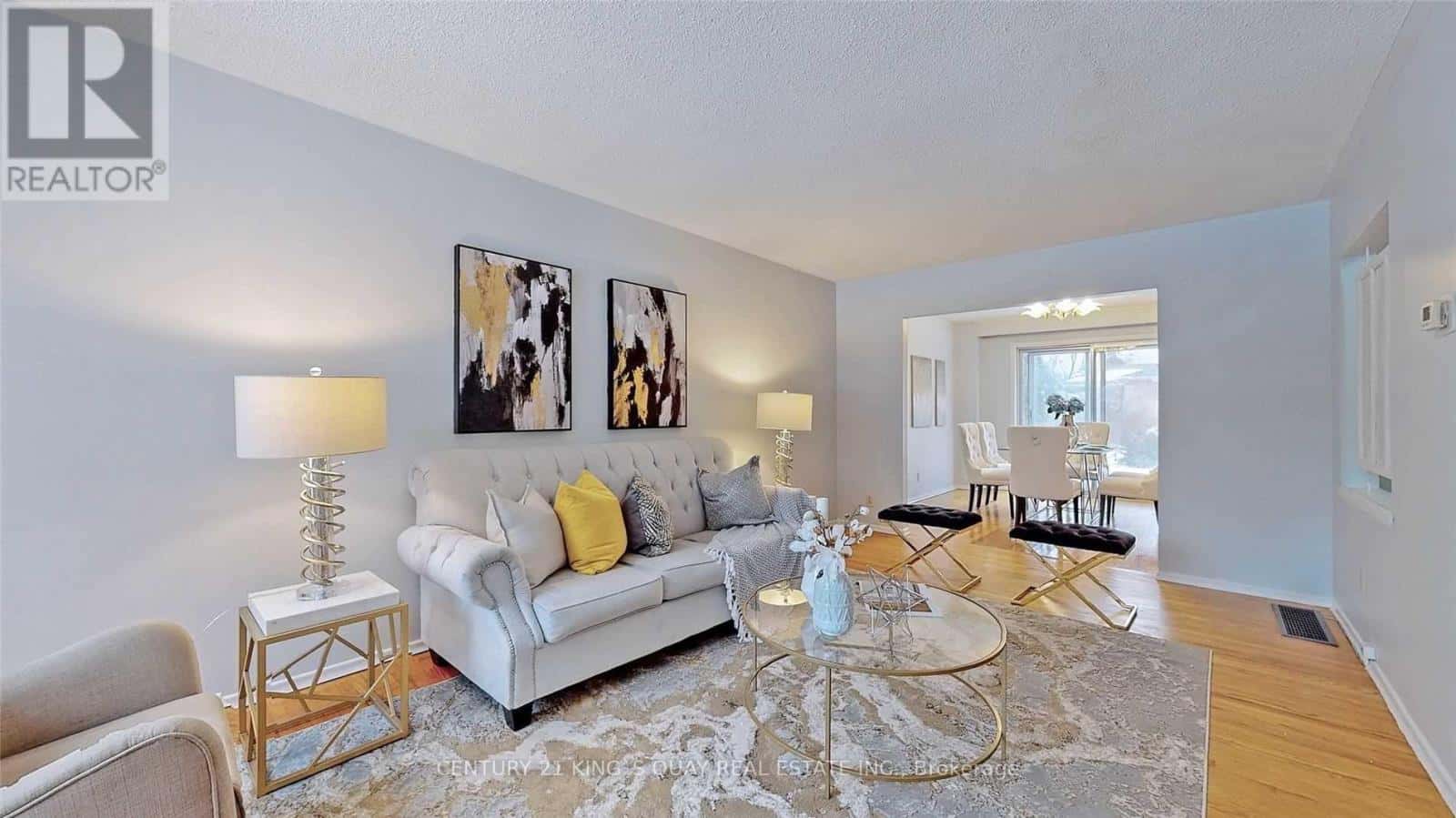 16 KINGSLAKE ROAD — Toronto (Don Valley Village), Ontario - Photo 5 of 18