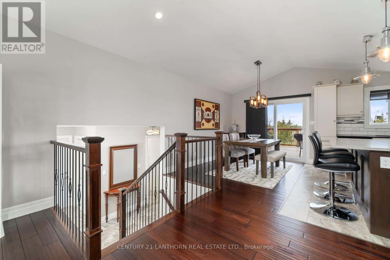 32 STINSON BLOCK ROAD — Prince Edward County (Hillier Ward), Ontario - Photo 5 of 39