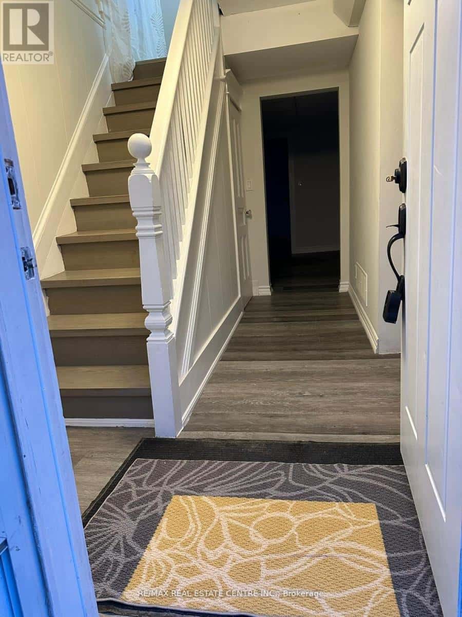 18 FORKS ROAD E — Welland (Dain City), Ontario - Photo 4 of 15