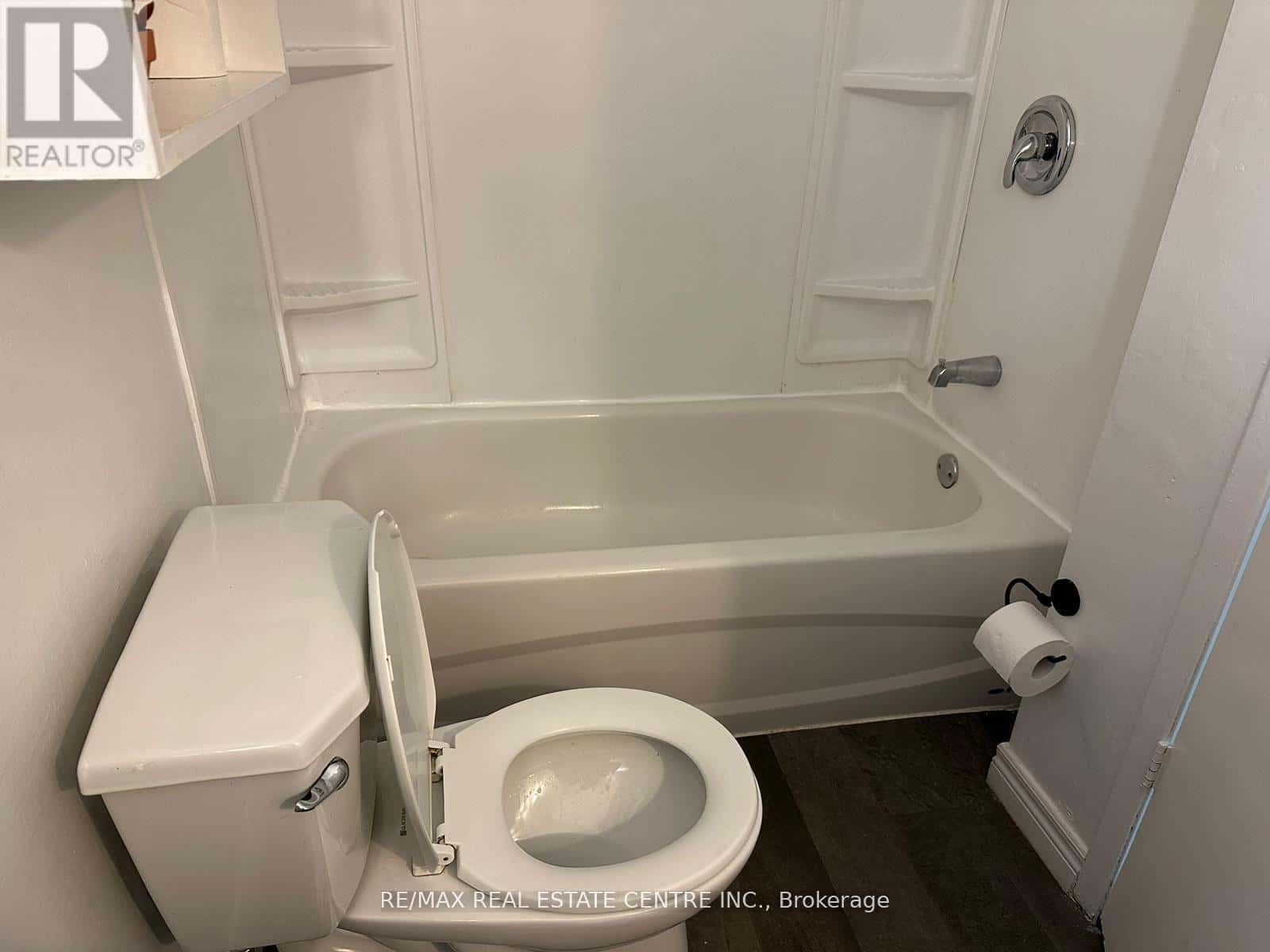 18 FORKS ROAD E — Welland (Dain City), Ontario - Photo 5 of 15