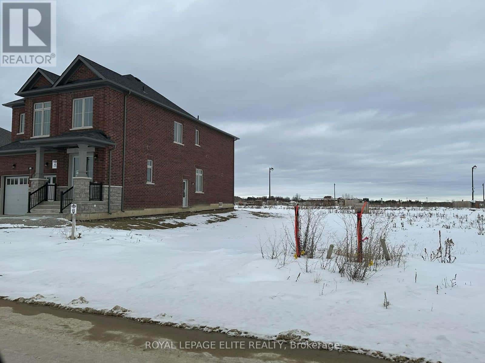 23 ADDISON STREET — Caledon (Caledon East), Ontario - Photo 3 of 38