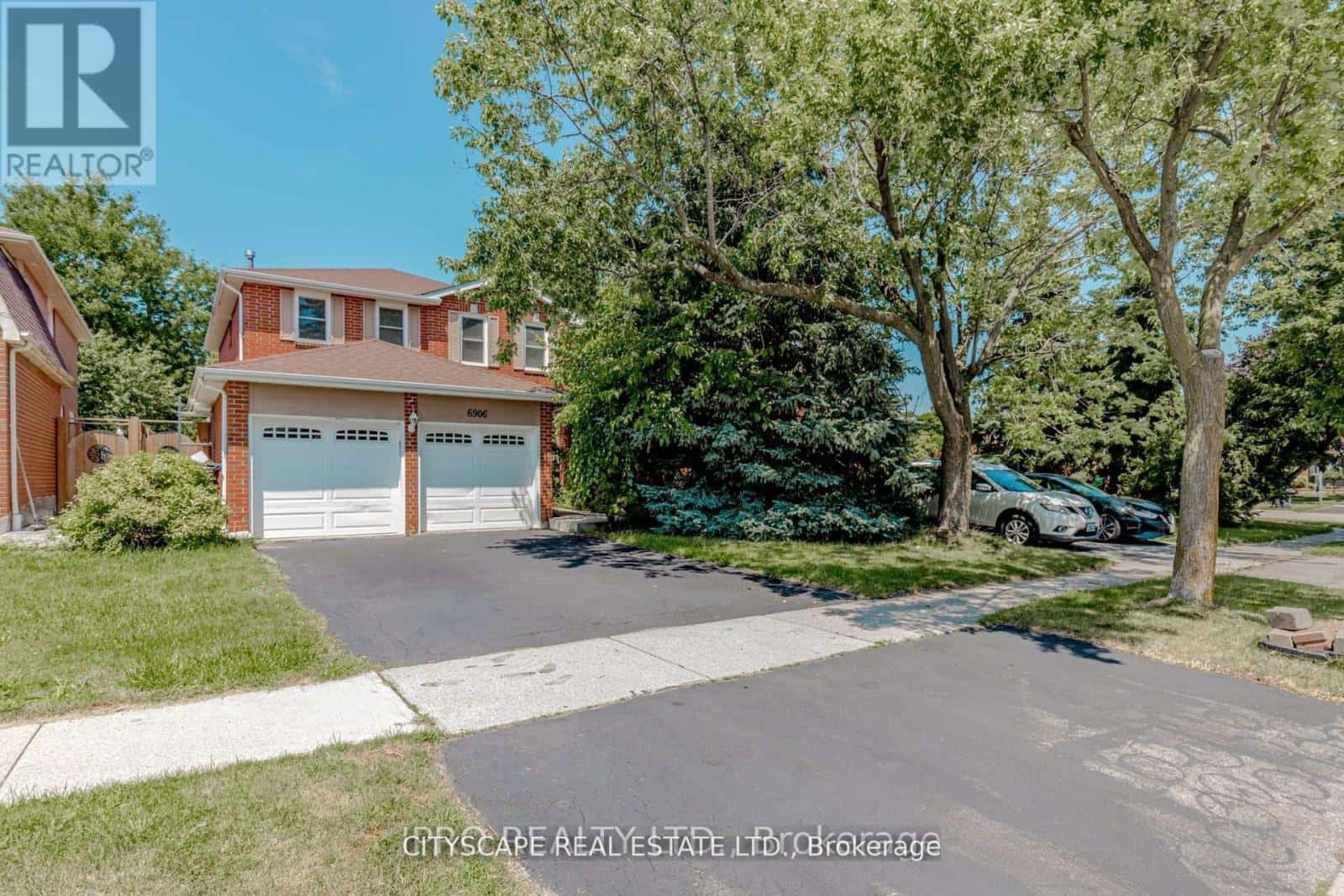 6906 HICKLING CRESCENT N — Mississauga (Meadowvale), Ontario - Photo 2 of 48