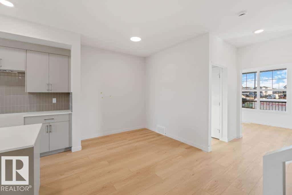 150 GARNEAU GA — Spruce Grove, Alberta - Photo 5 of 16