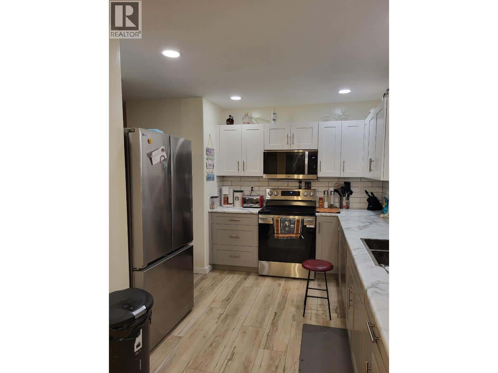 39 500 WOTZKE DRIVE — Williams Lake, British Columbia - Photo 3 of 15