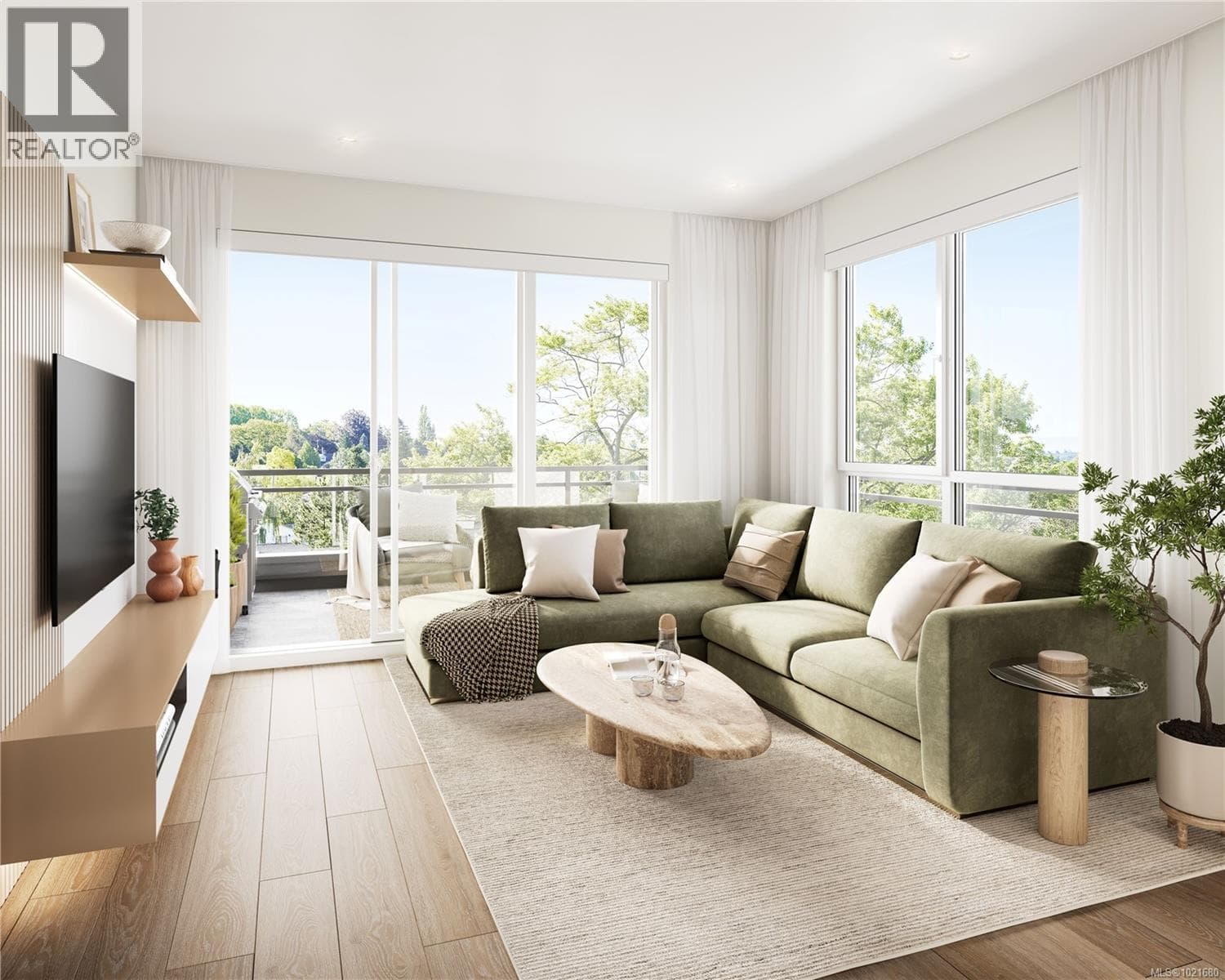 212 3226 Shelbourne St — Saanich, British Columbia - Main photo