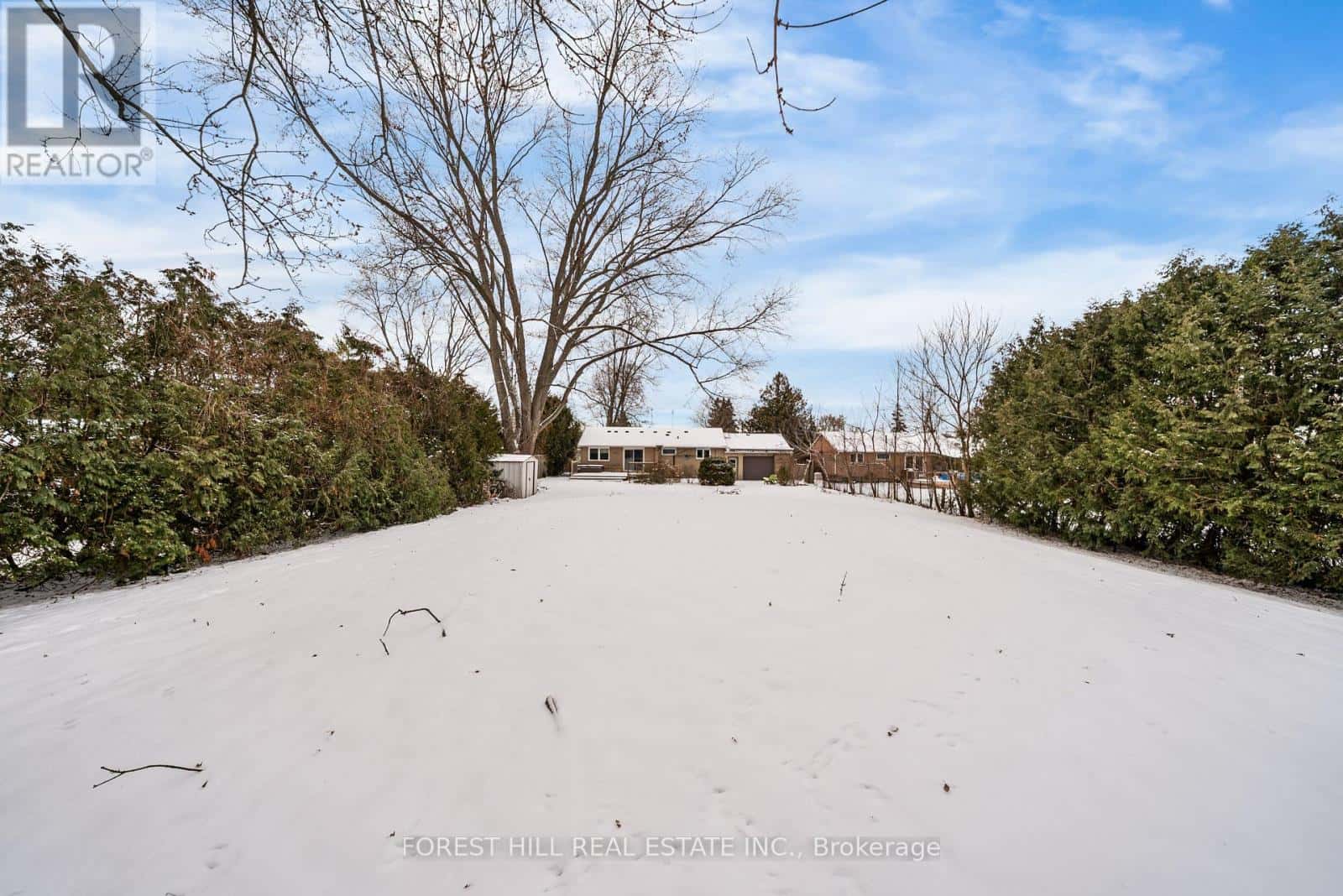 49 MAY AVENUE — East Gwillimbury (Sharon), Ontario - Photo 4 of 43