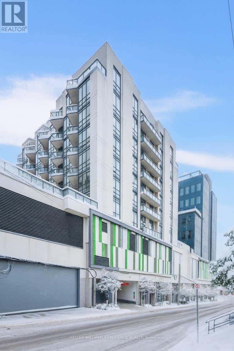 GPH1 - 111 WORSLEY STREET — Barrie (City Centre), Ontario - Photo 4 of 48