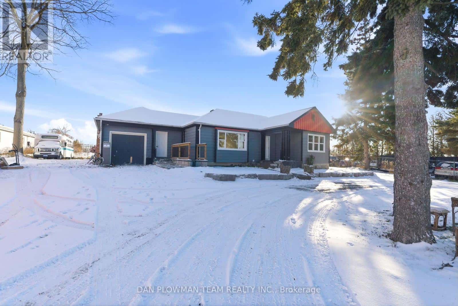 121 DORSET STREET E — Port Hope, Ontario - Photo 3 of 47