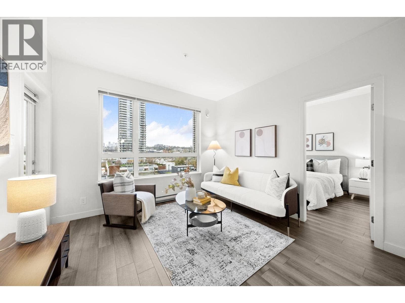 511 2188 MADISON AVENUE — Burnaby, British Columbia - Main photo