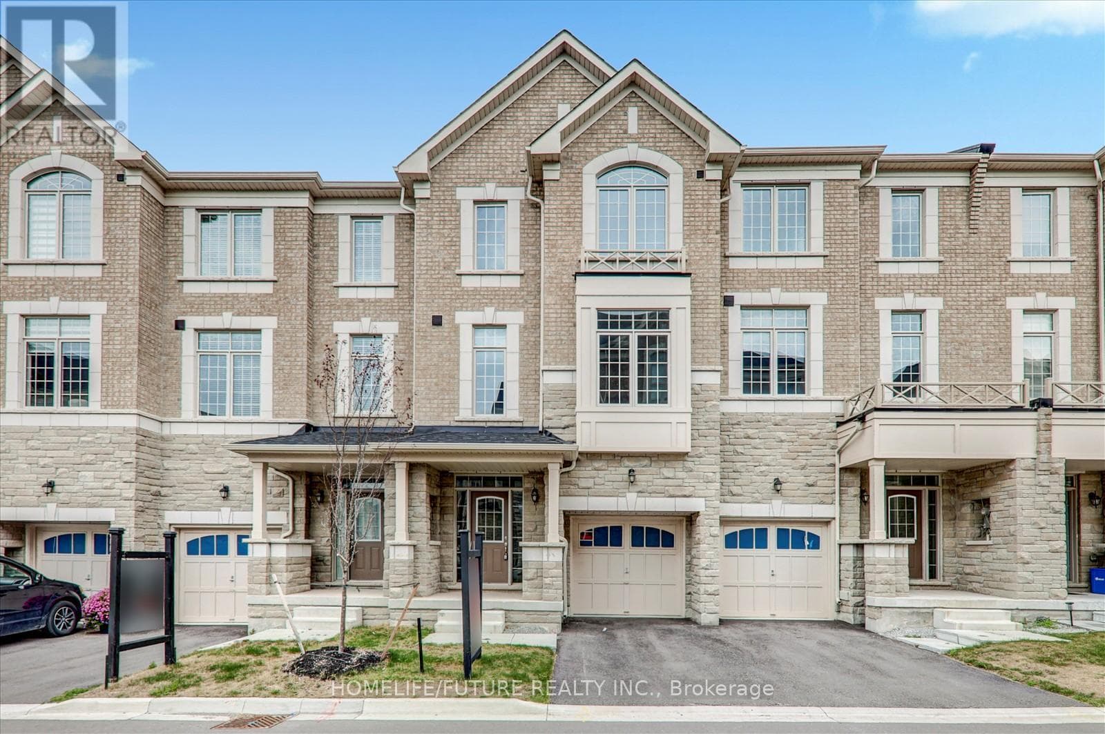 10 ANDRESS WAY — Markham (Cedarwood), Ontario - Main photo