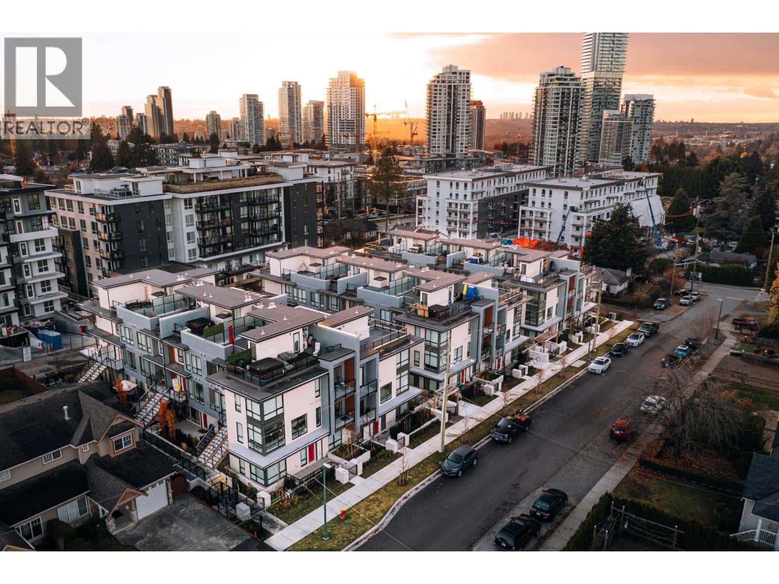 113 708 LEA AVENUE — Coquitlam, British Columbia - Photo 2 of 11