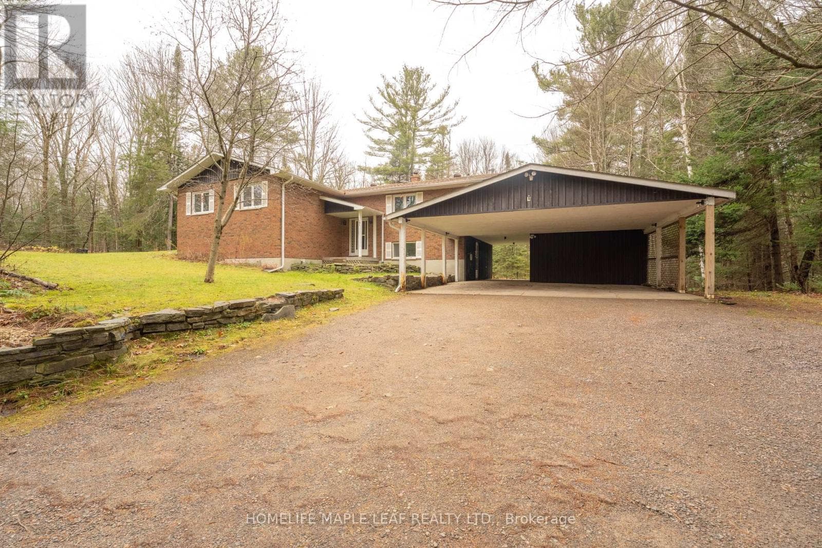 1507 MUSKOKA 117 ROAD — Bracebridge (Macaulay), Ontario - Main photo