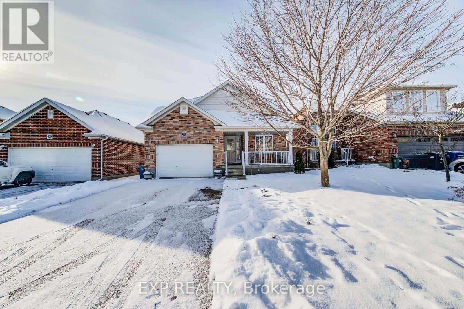 36 WASHBURN DRIVE — Guelph (Grange Road), Ontario - Photo 2 of 48