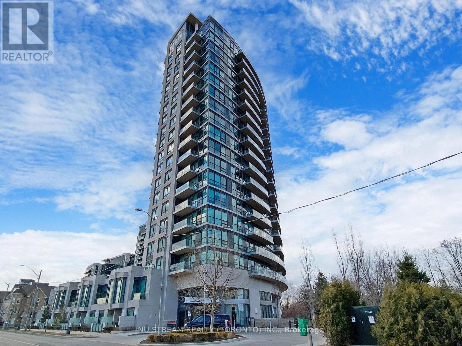 1718 - 160 VANDERHOOF AVENUE — Toronto (Thorncliffe Park), Ontario - Main photo