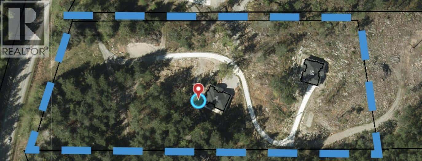 11120 SUNSHINE COAST HIGHWAY — Pender Harbour, British Columbia - Photo 3 of 40