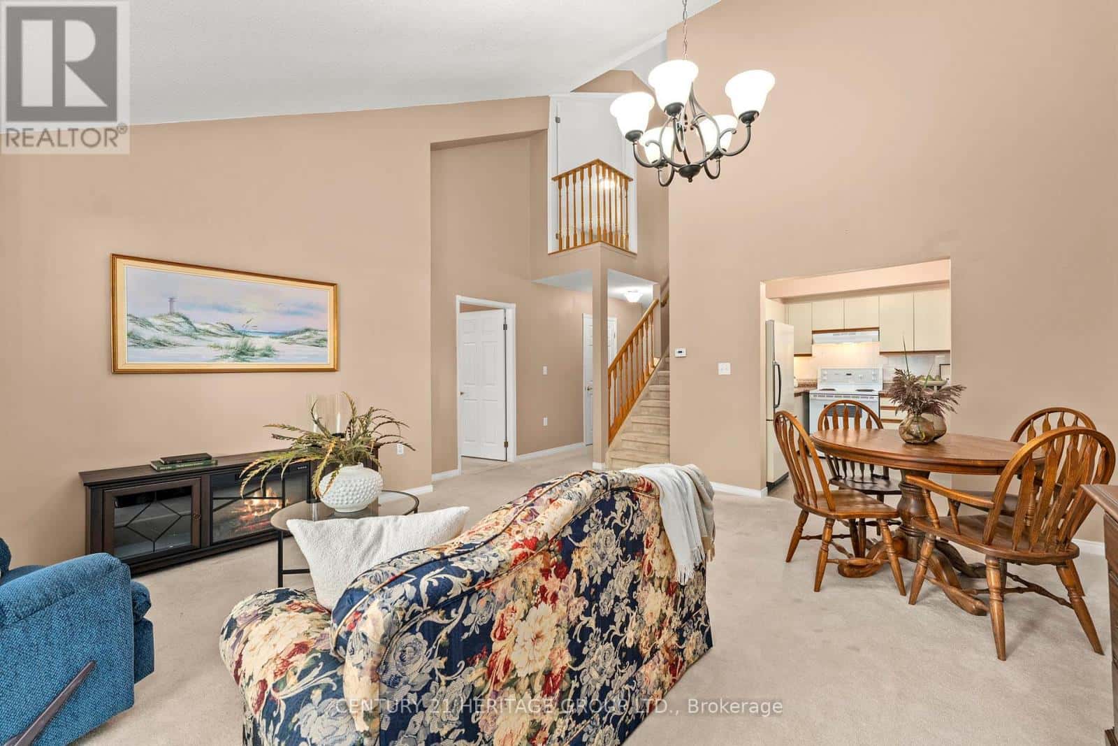 408 - 40 MUSEUM DRIVE — Orillia, Ontario - Photo 5 of 37