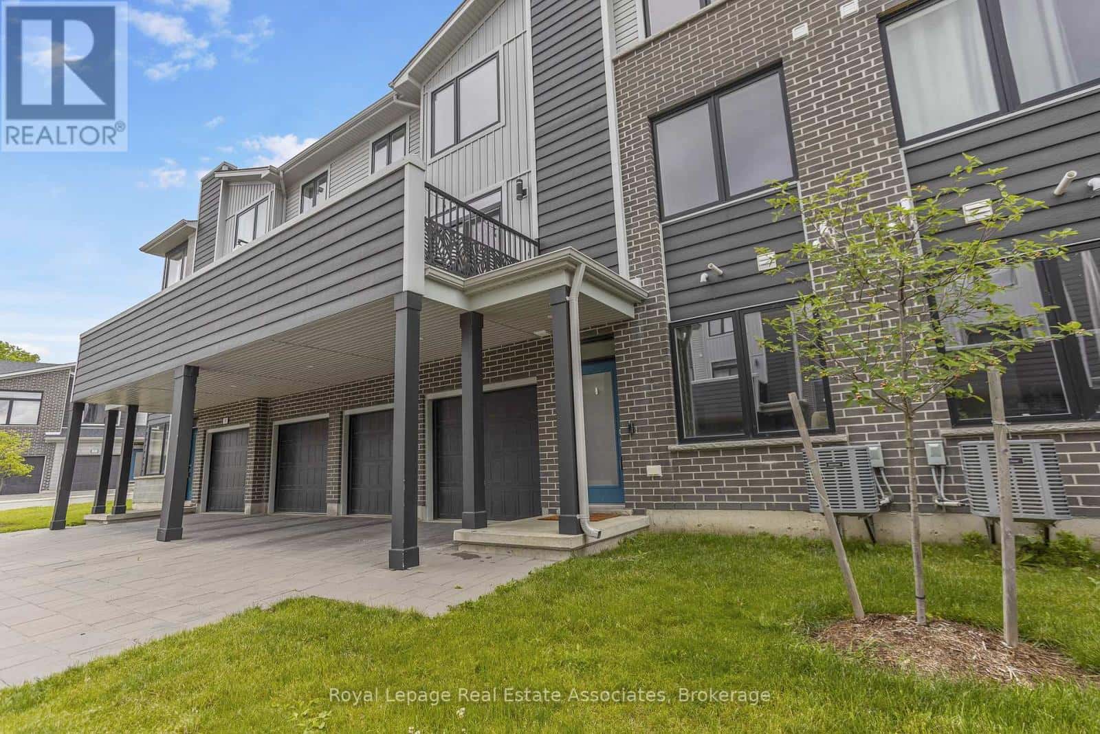 16 - 177 EDGEVALLEY ROAD — London East (East D), Ontario - Photo 2 of 39