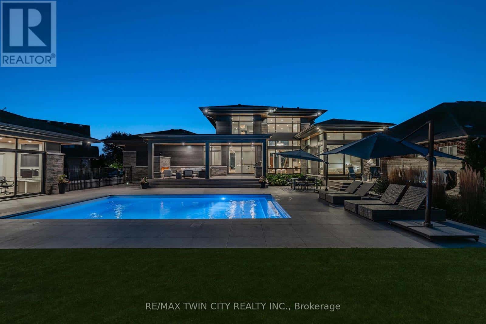 1826 Moser Young Road