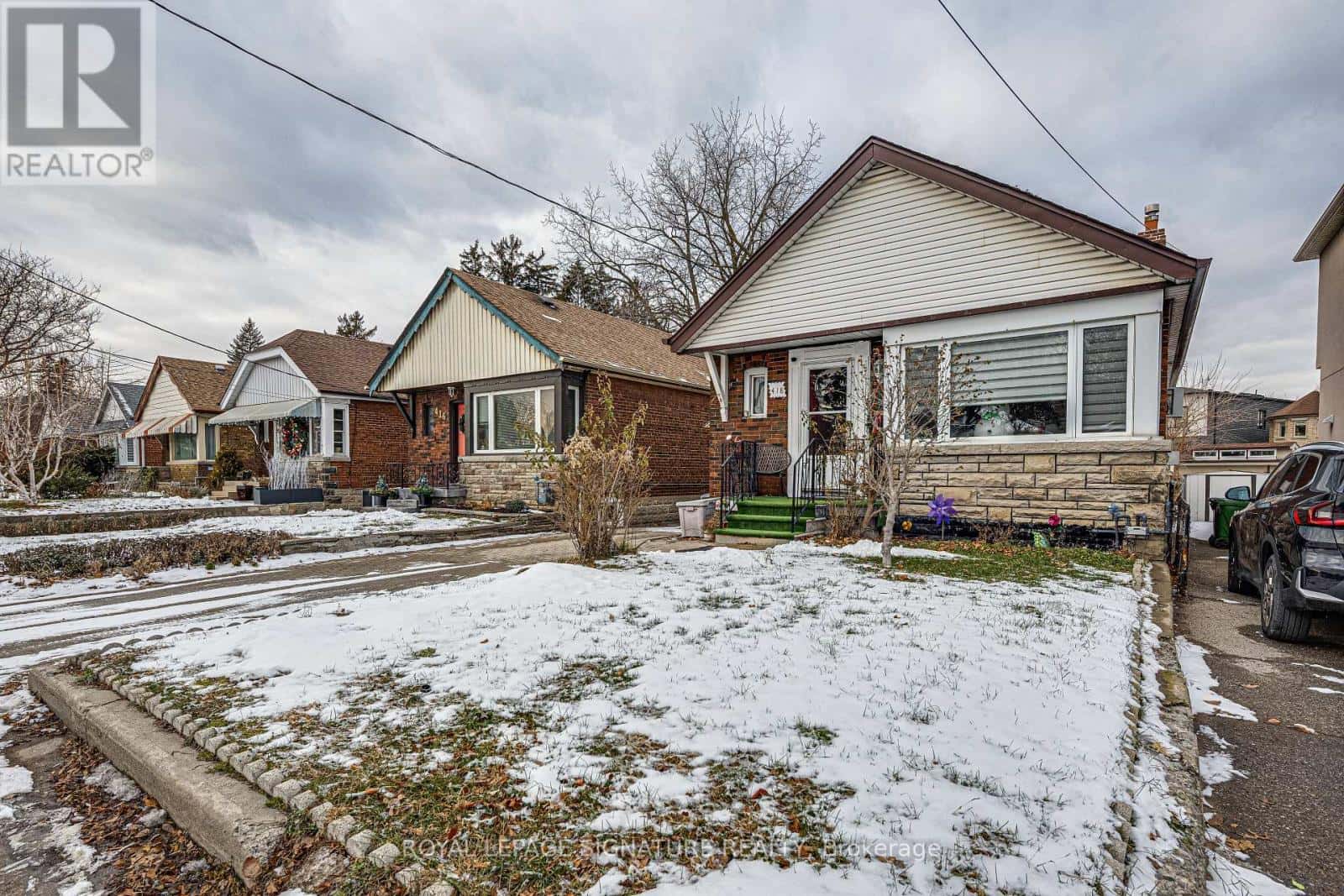 418 O' CONNOR DRIVE — Toronto (East York), Ontario - Photo 5 of 8