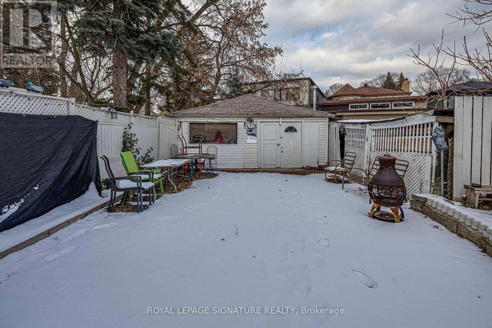 418 O' CONNOR DRIVE — Toronto (East York), Ontario - Photo 4 of 8