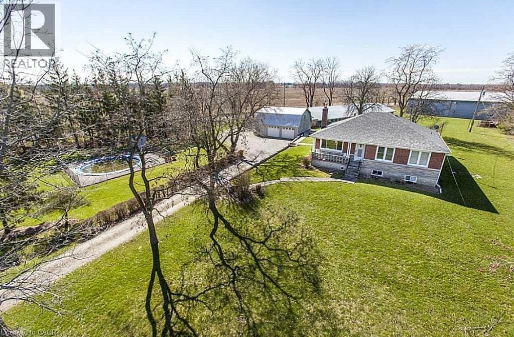 226 CARLUKE Road E — Ancaster, Ontario - Main photo