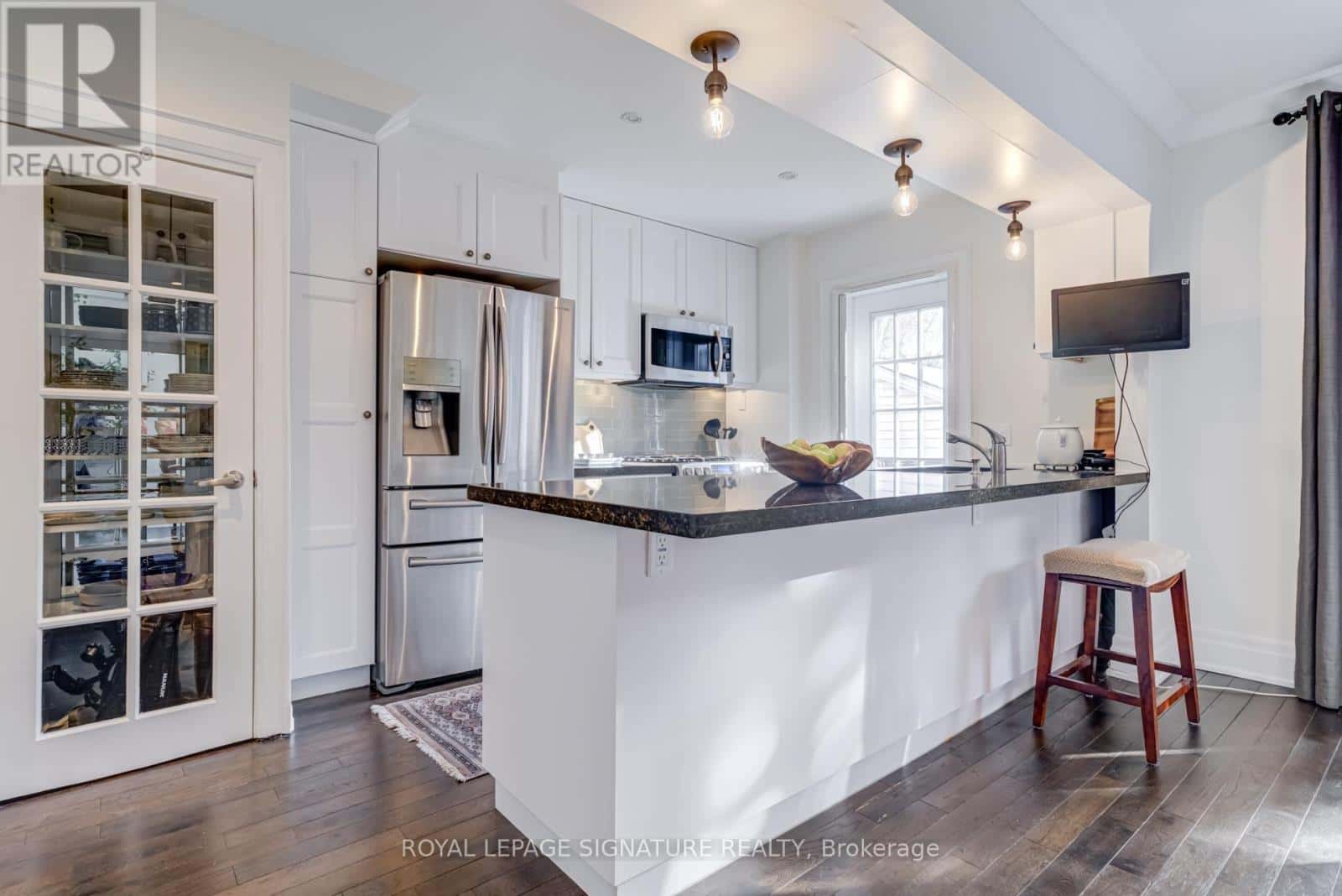 229 GLENGROVE AVENUE W — Toronto (Lawrence Park South), Ontario - Photo 5 of 45