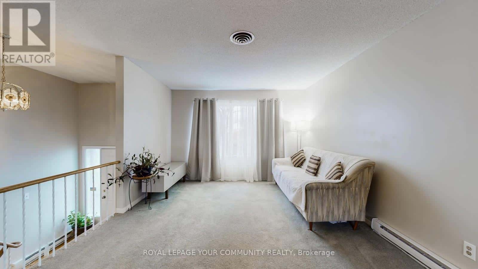 167 LITTLE AVENUE — Barrie (Allandale Heights), Ontario - Photo 4 of 40