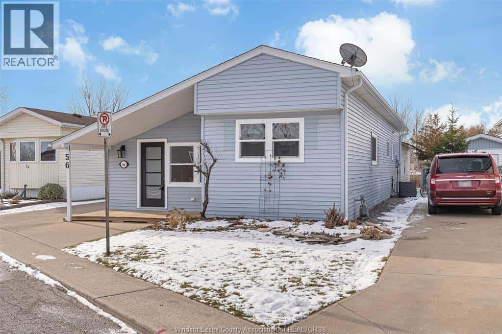 56 PARKSIDE DR — McGregor, Ontario - Photo 2 of 26