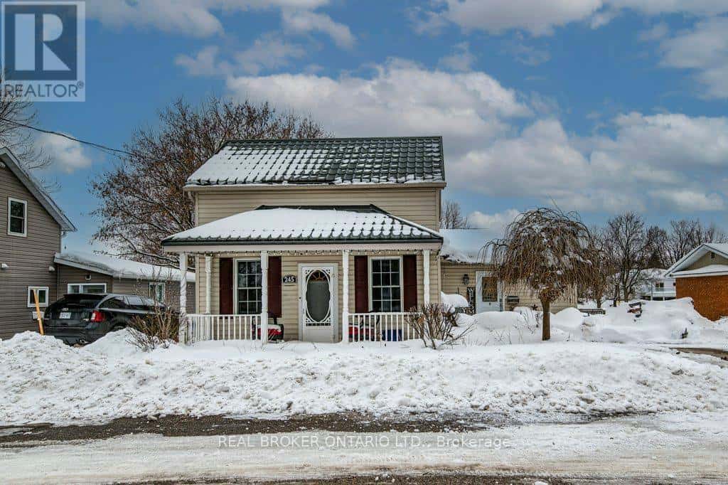 245 JOHN ROSA STREET E — North Perth (Listowel), Ontario - Photo 2 of 17