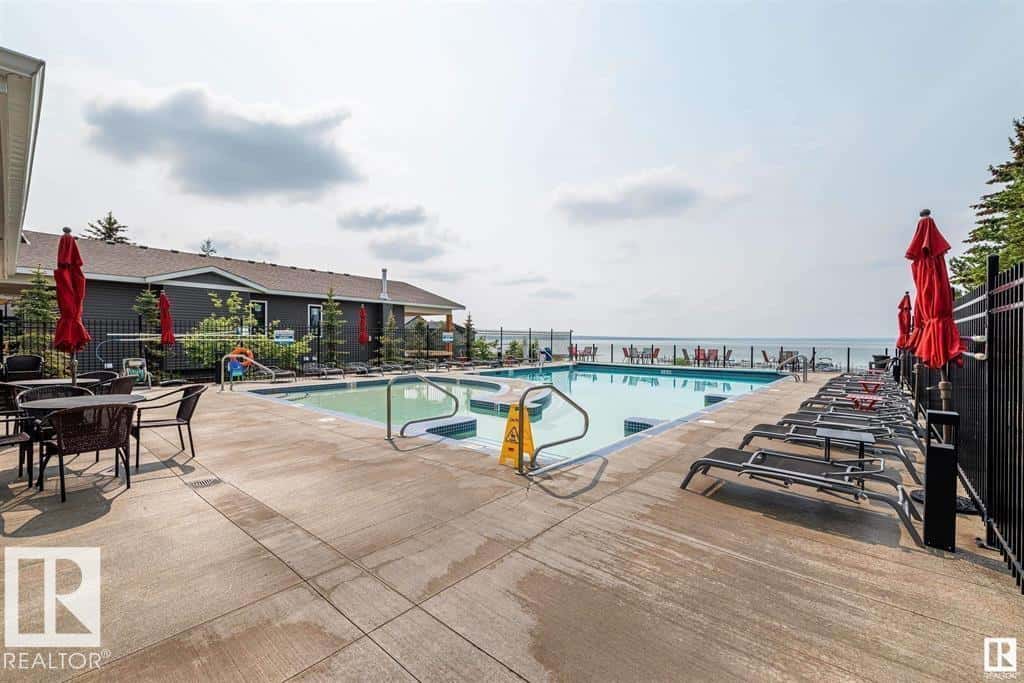 502 55101 Ste Anne Trail — Rural Lac Ste. Anne County, Alberta - Photo 4 of 8