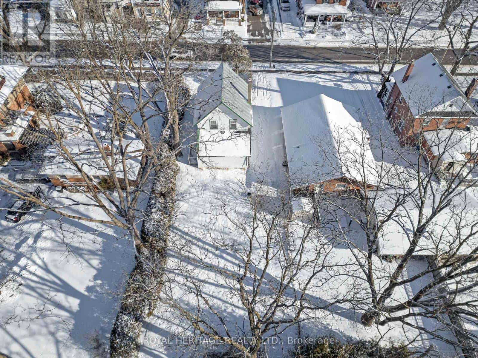 5 ADELAIDE STREET S — Kawartha Lakes (Lindsay), Ontario - Photo 4 of 36