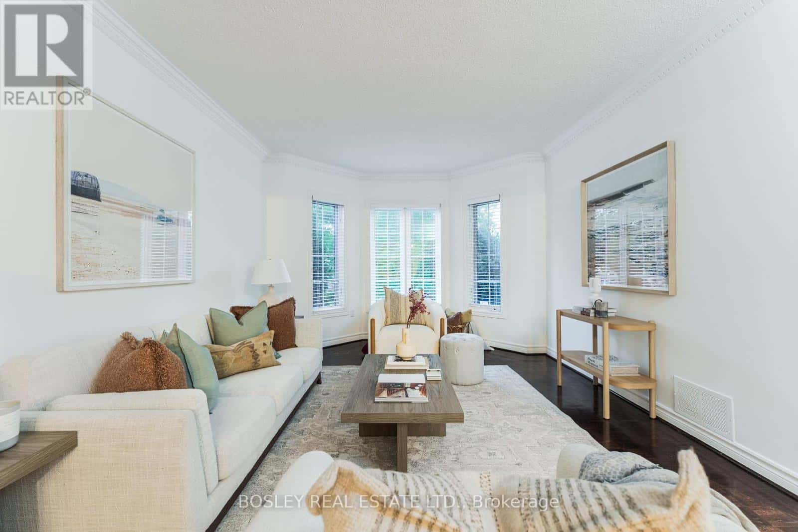 82 WOODSTONE AVENUE — Richmond Hill (Devonsleigh), Ontario - Photo 4 of 45