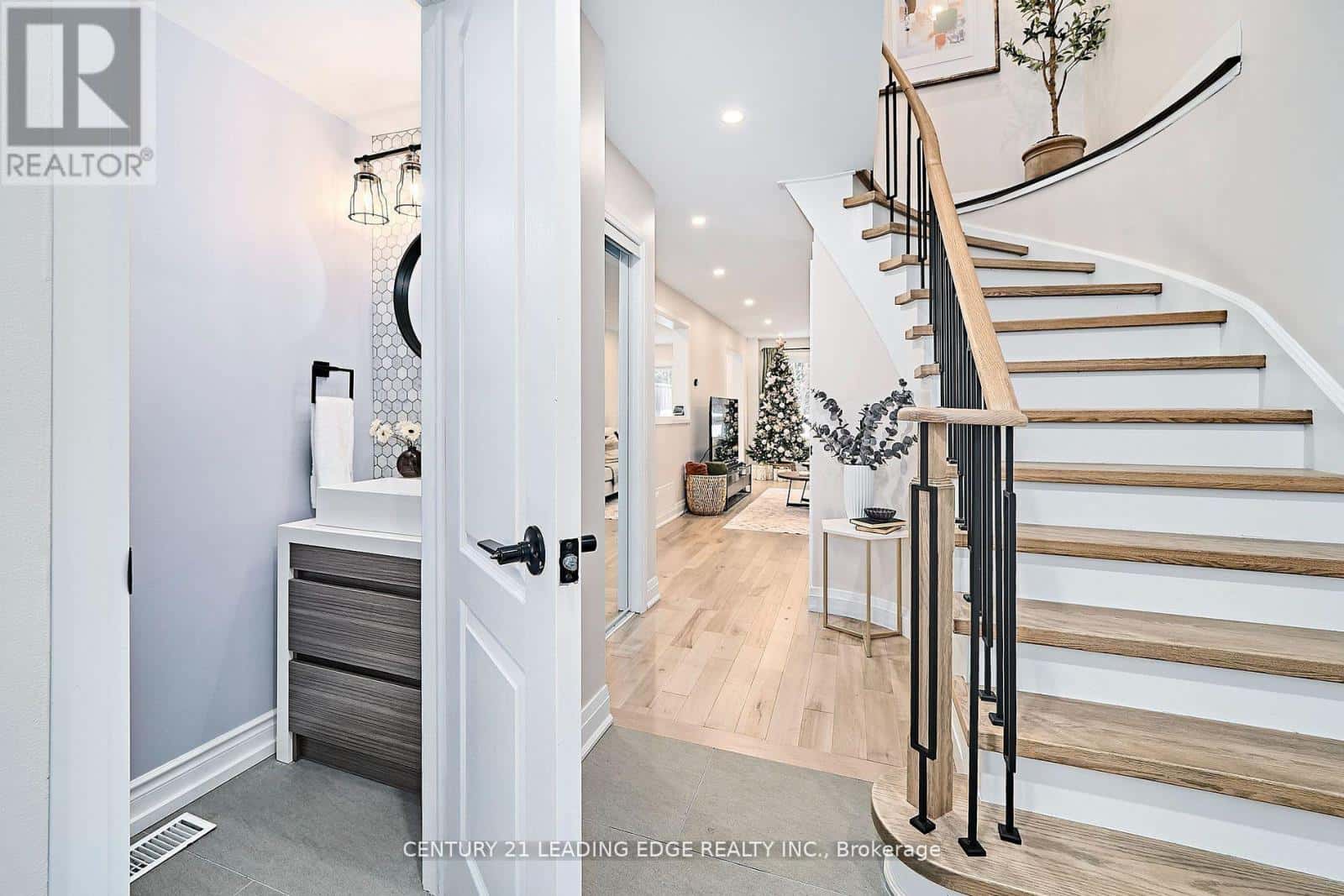 14 OPAL COURT — Whitchurch-Stouffville (Stouffville), Ontario - Photo 5 of 50