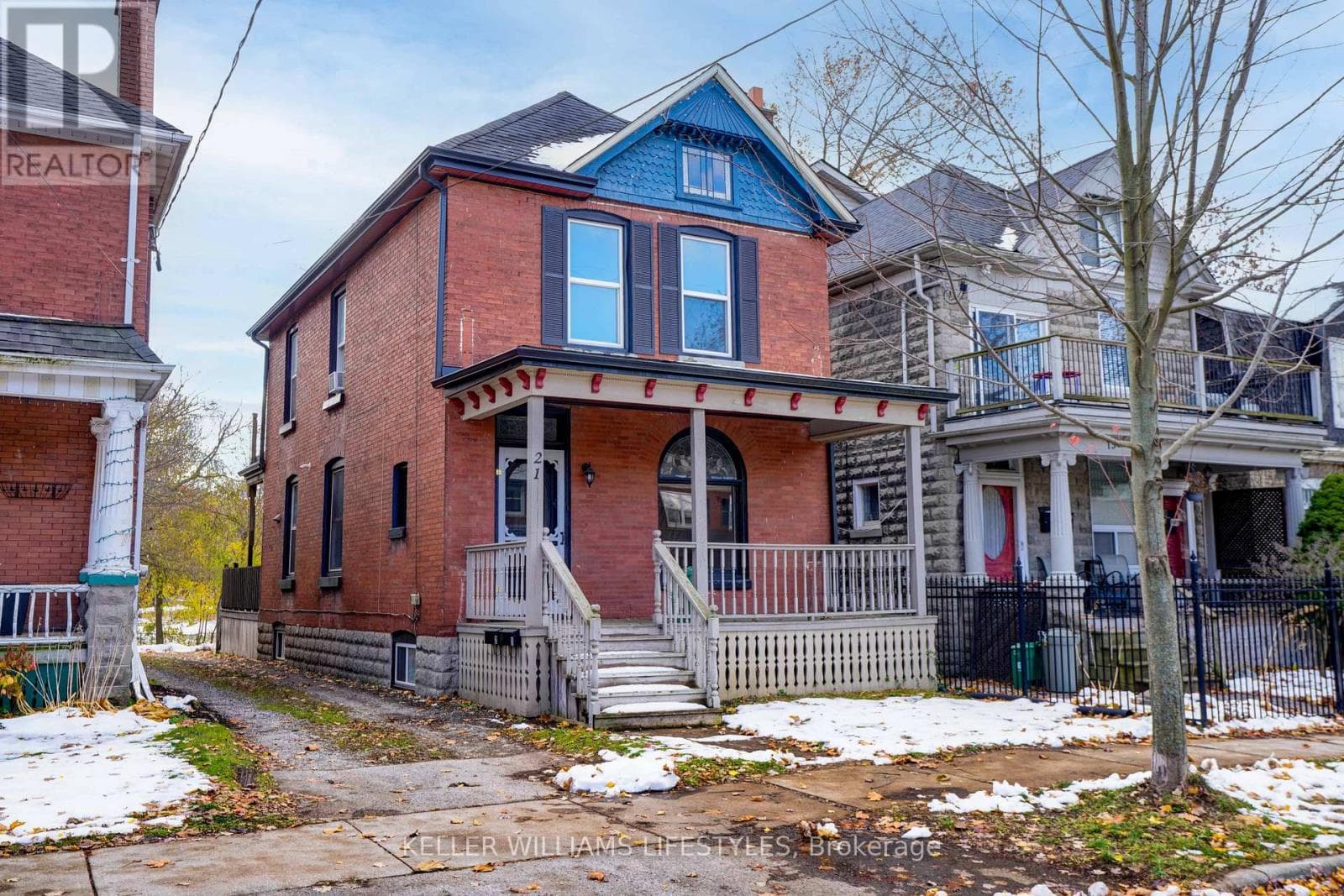 21 ELMWOOD AVENUE E — London South (South F), Ontario - Main photo