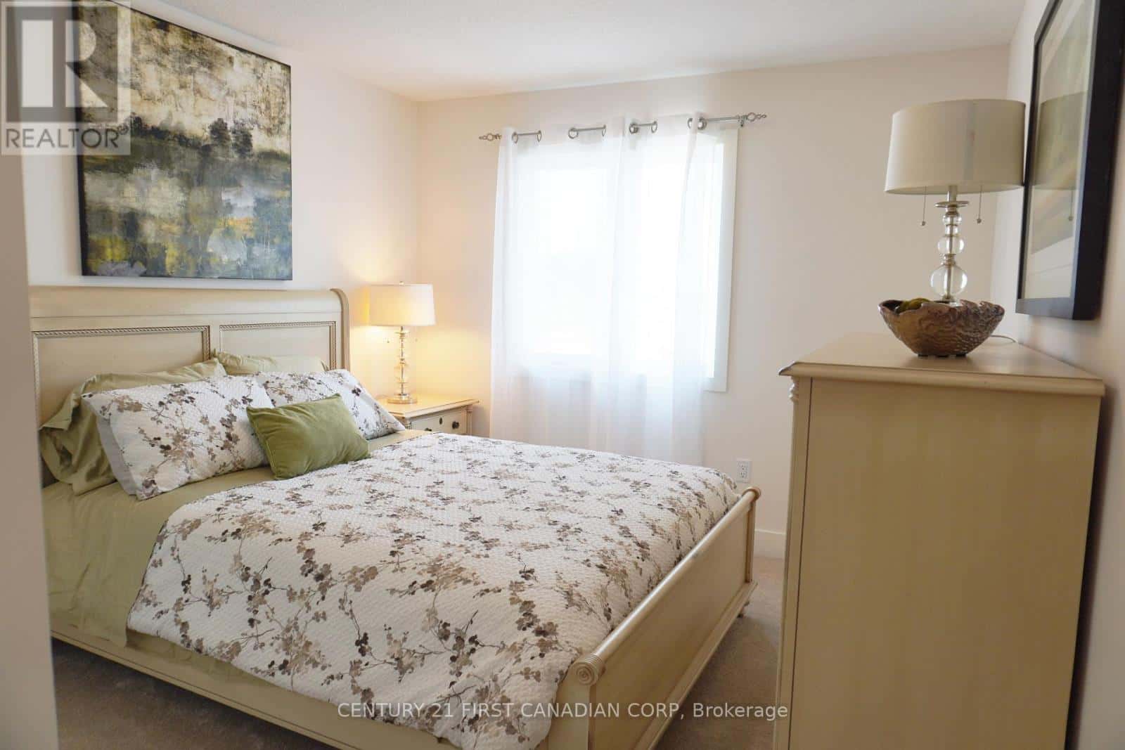 45 - 1960 EVANS BOULEVARD — London South (South U), Ontario - Photo 5 of 11