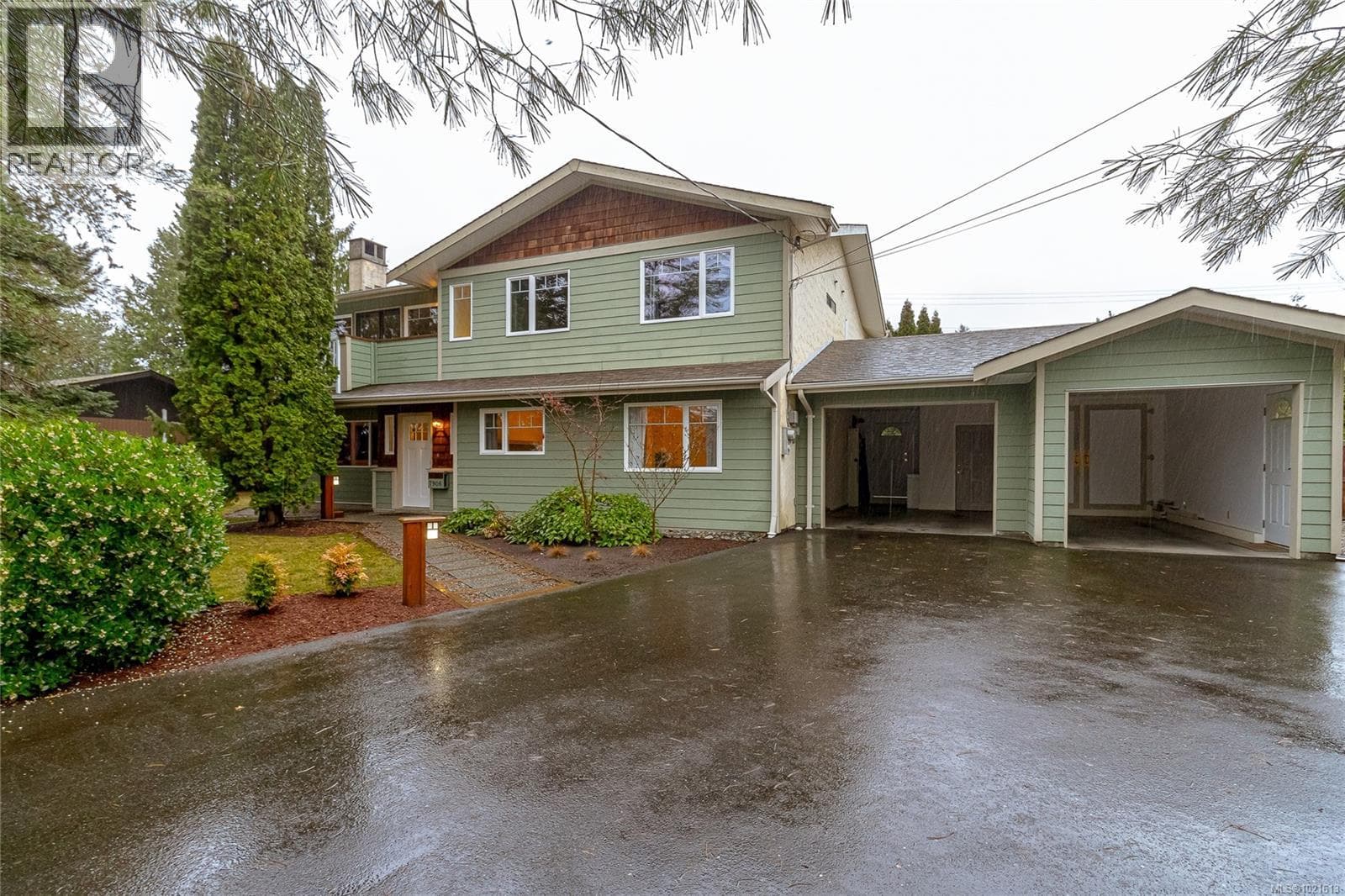 7906 Patterson Rd — Central Saanich, British Columbia - Main photo