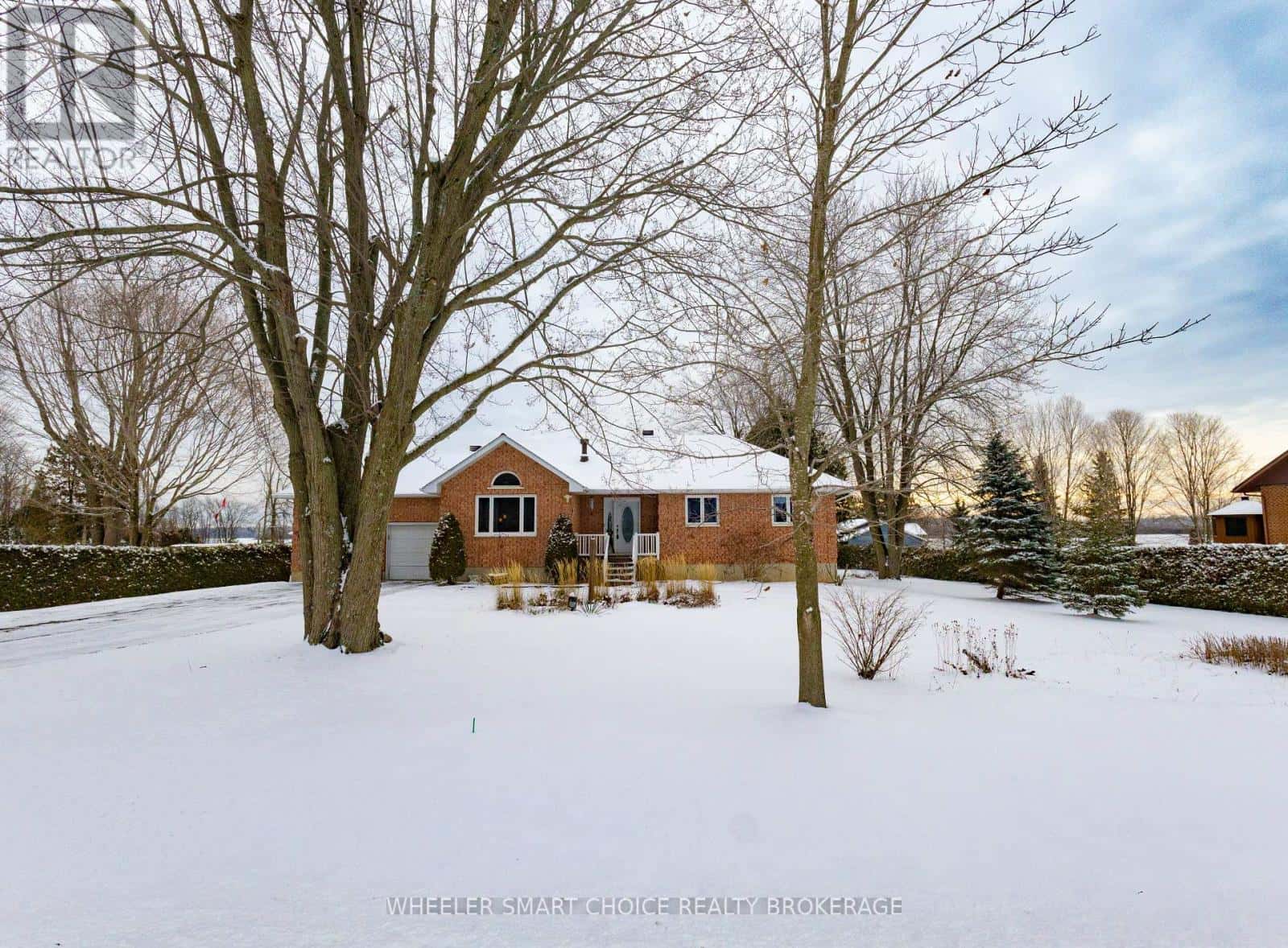 15206 COLONIAL DRIVE — South Stormont, Ontario - Photo 3 of 50