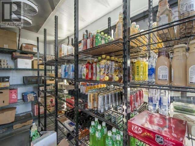 6083 South Street — Halifax Peninsula, Nova Scotia - Photo 5 of 15