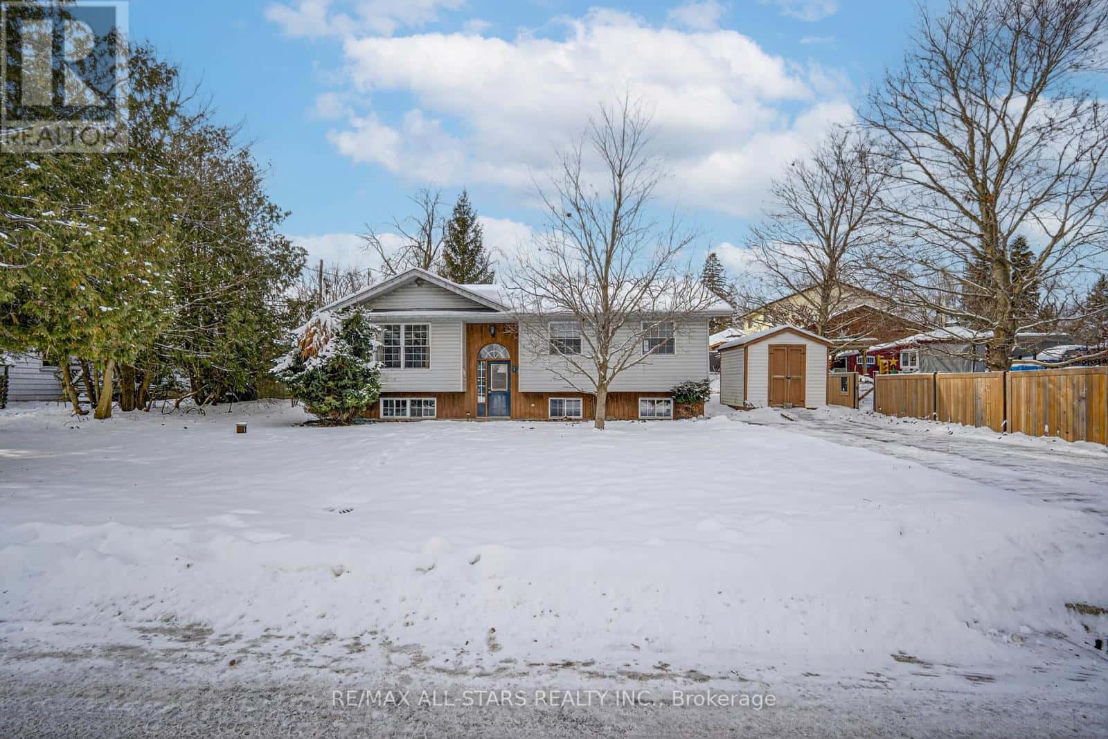 13 COLBORNE STREET N — Kawartha Lakes (Omemee), Ontario - Photo 2 of 29