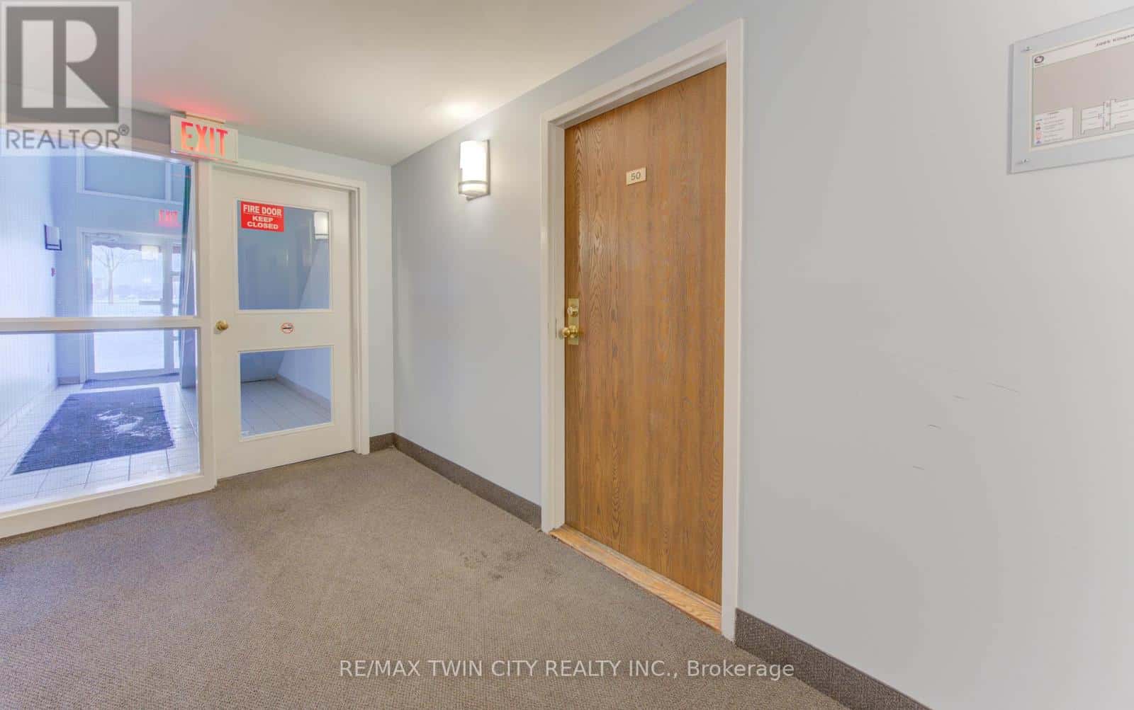 50 - 3085 KINGSWAY DRIVE — Waterloo, Ontario - Photo 3 of 33