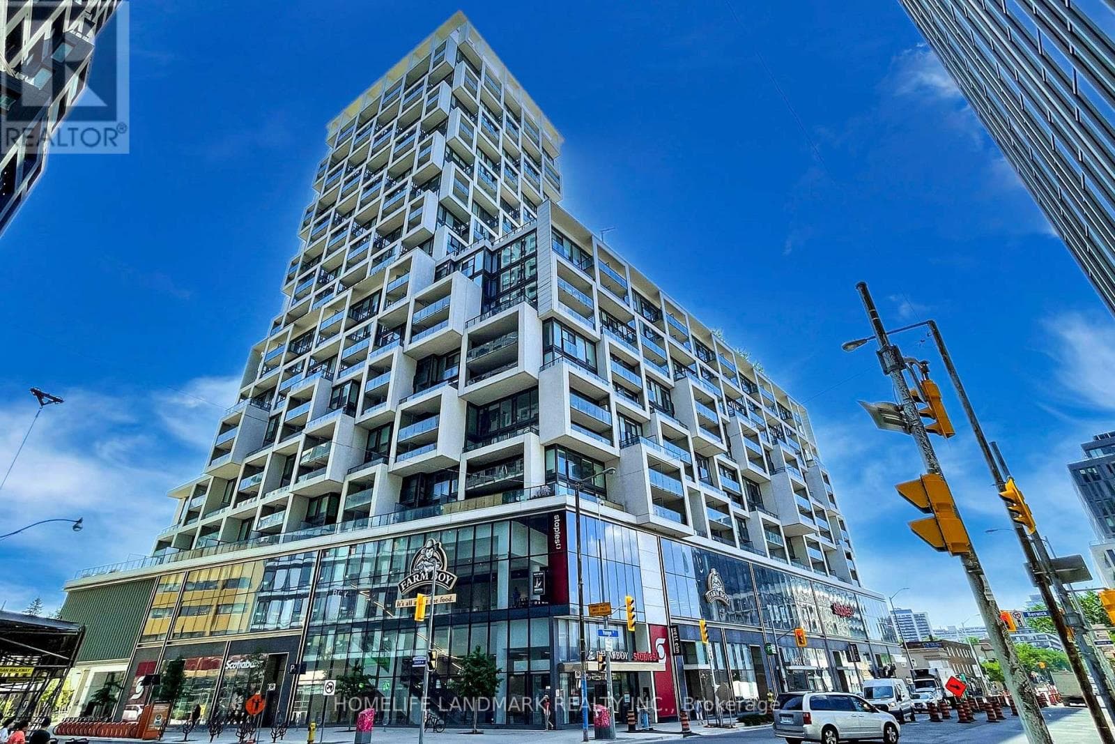 918 - 5 SOUDAN AVENUE — Toronto (Mount Pleasant West), Ontario - Main photo