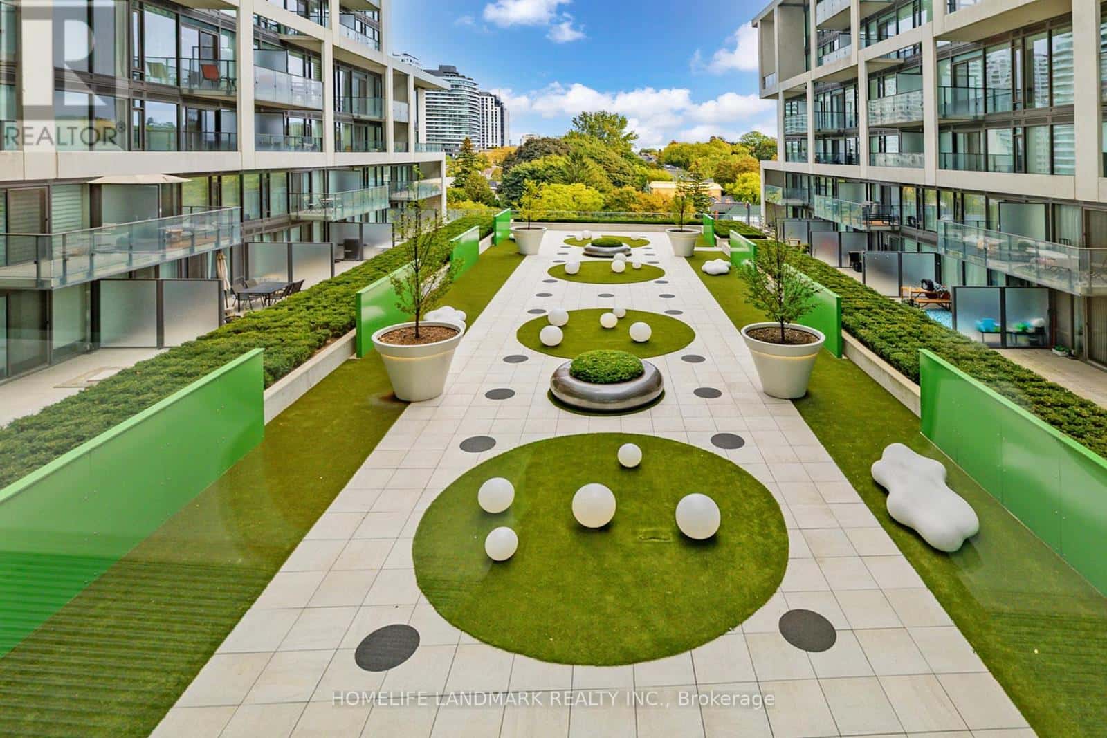 918 - 5 SOUDAN AVENUE — Toronto (Mount Pleasant West), Ontario - Photo 5 of 36