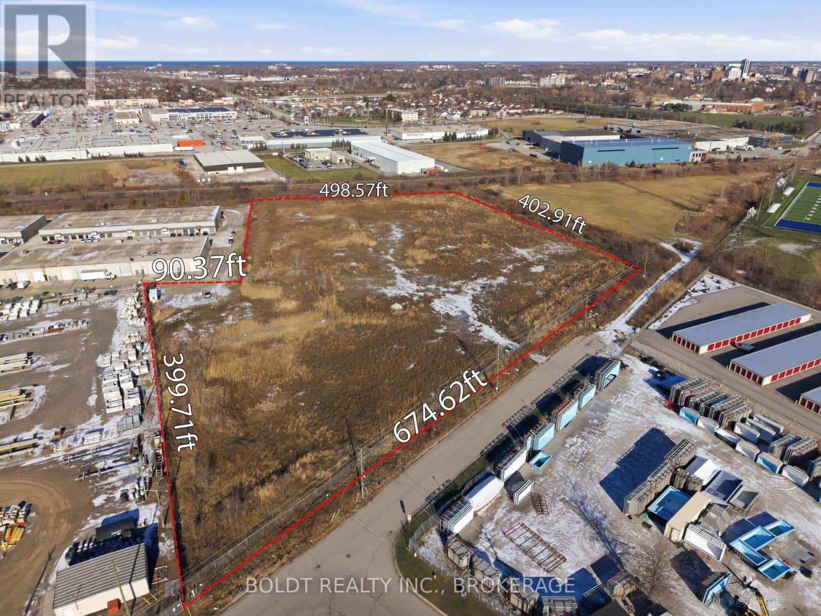 240 RIDLEY ROAD W — St. Catharines (Ridley), Ontario - Photo 2 of 10