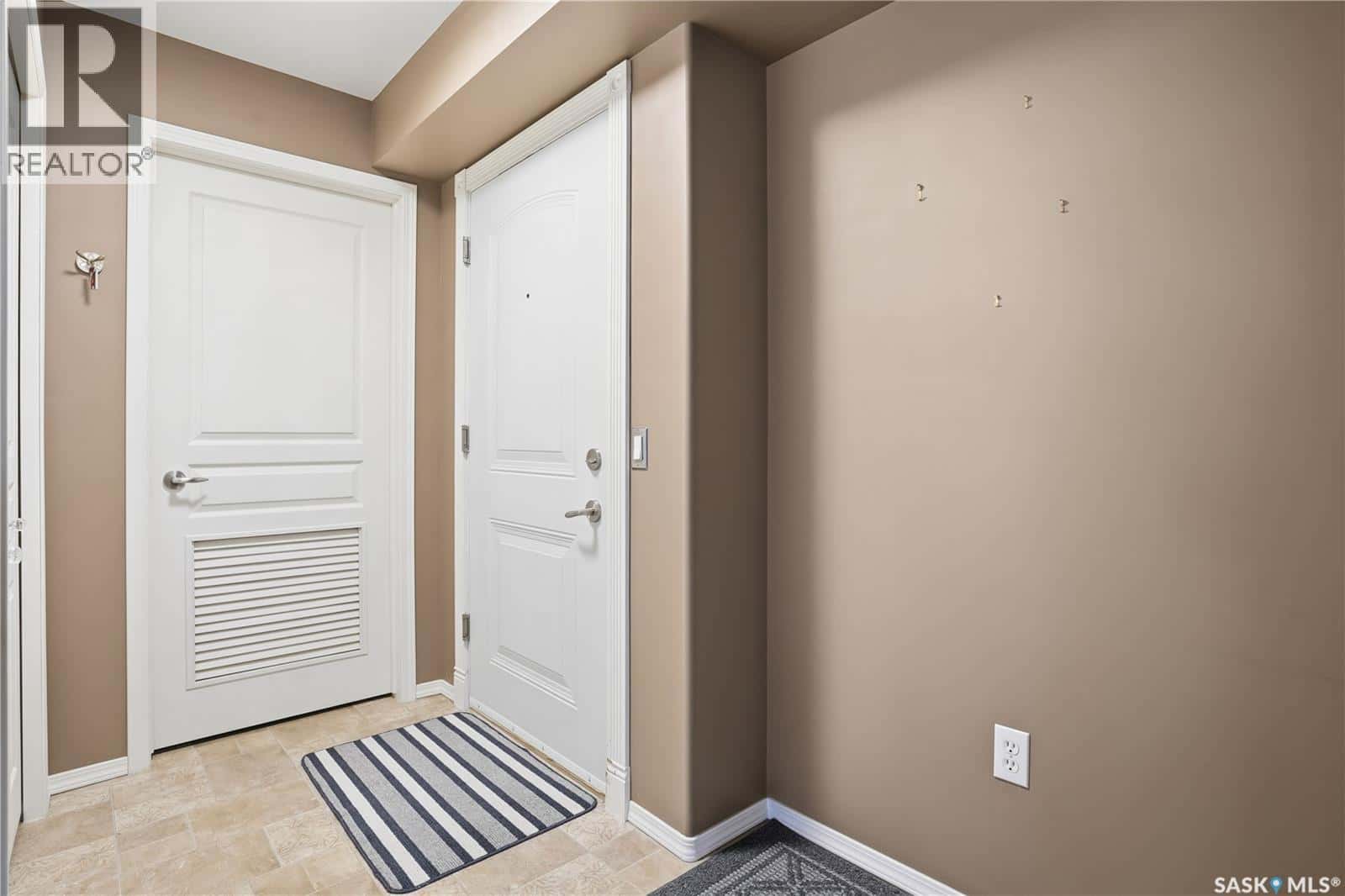 103 2351 Windsor Park ROAD — Regina, Saskatchewan - Photo 5 of 35