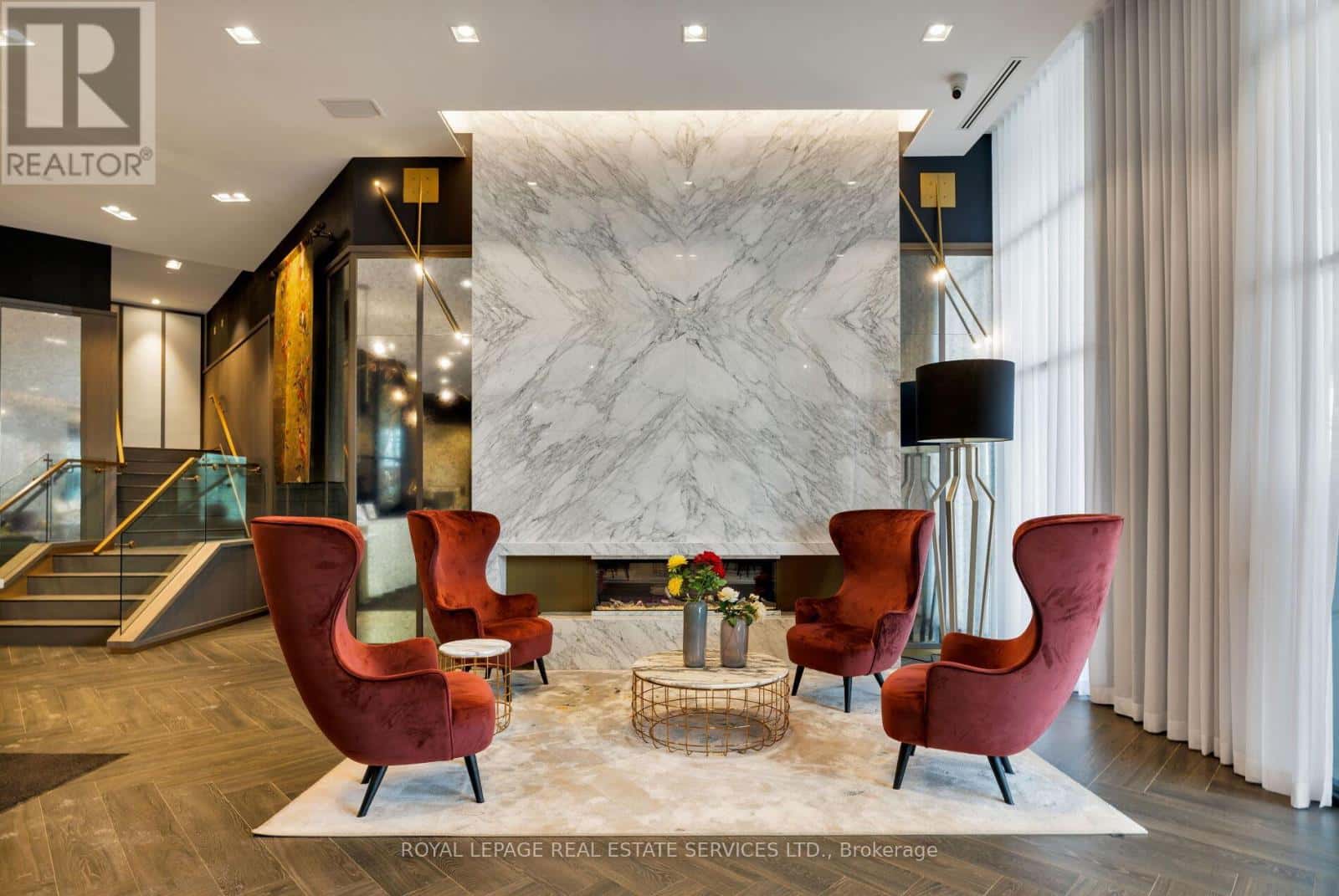 424 - 405 DUNDAS STREET W — Oakville (GO Glenorchy), Ontario - Photo 5 of 45