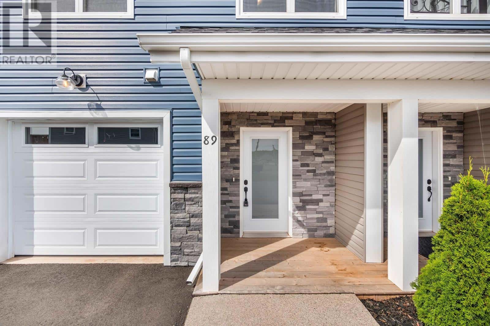 89 Harold Court — Cornwall, Prince Edward Island - Photo 2 of 34