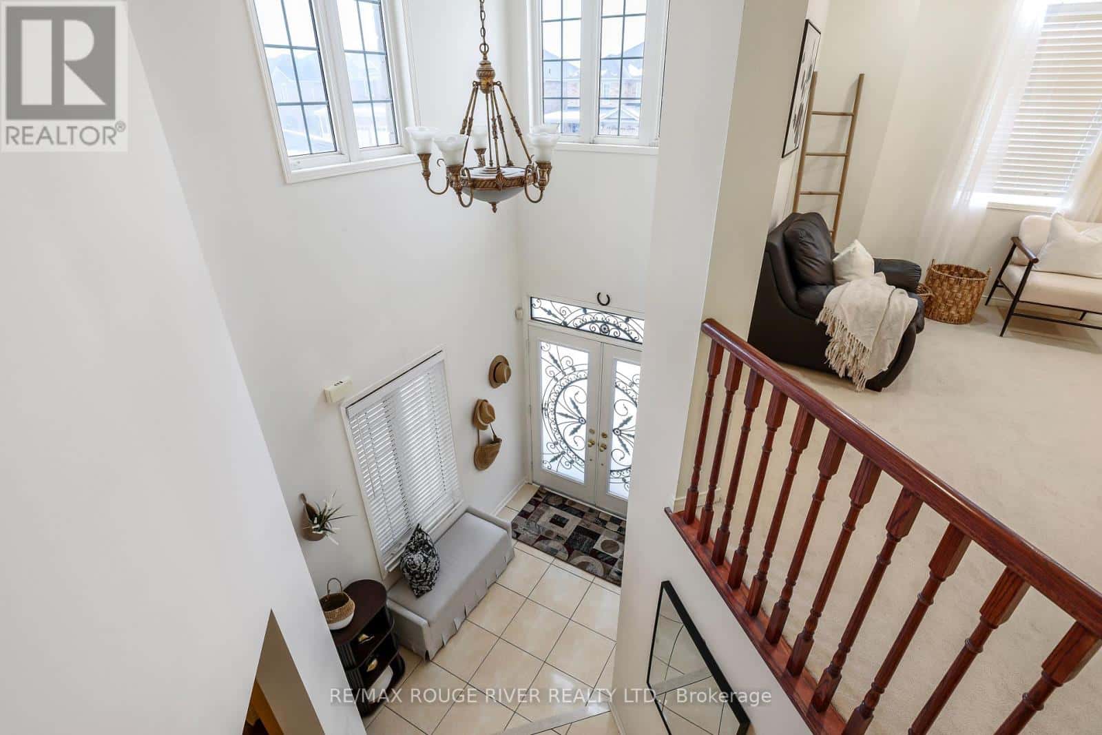 14 CLAPPERTON DRIVE — Ajax (Northwest Ajax), Ontario - Photo 3 of 31