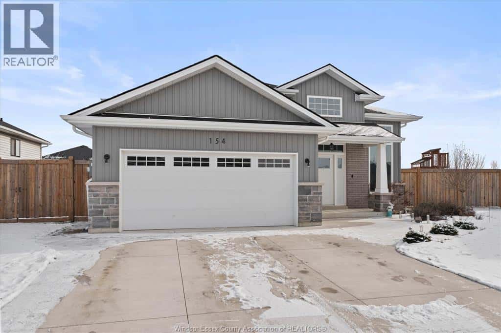 154 LAMBERT STREET — Amherstburg, Ontario - Photo 2 of 50